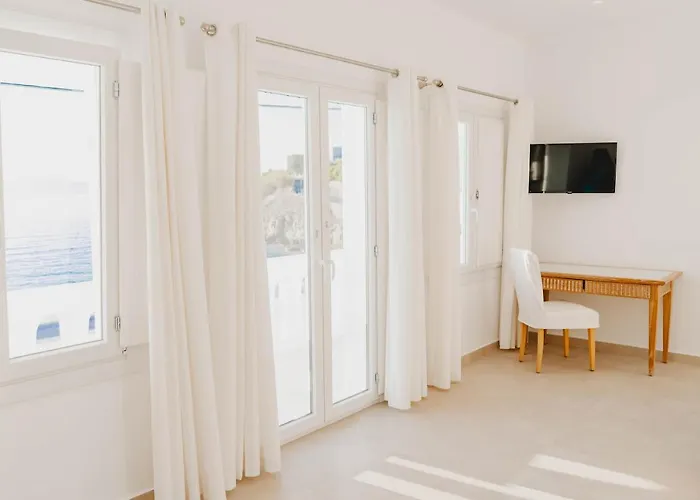 Bay View * Mykonos Town